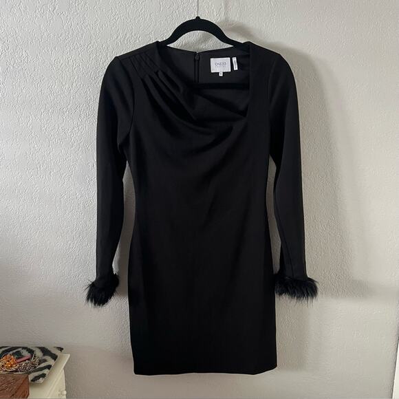 One33 Social Black Asymmetric Faux Fur-Trimmed Crepe Mini Dress - Picture 4 of 9